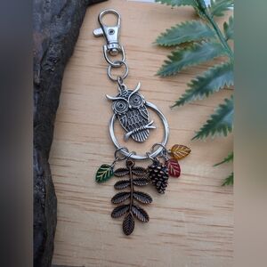 Owl & Leaf Fall Keychain / Bag Charm